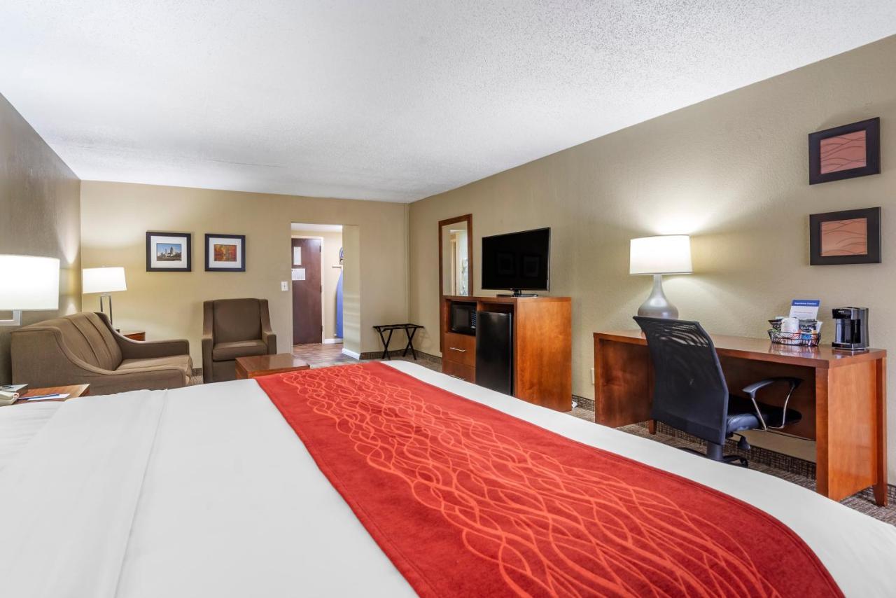 Comfort Inn Matthews / Charlotte Exterior photo