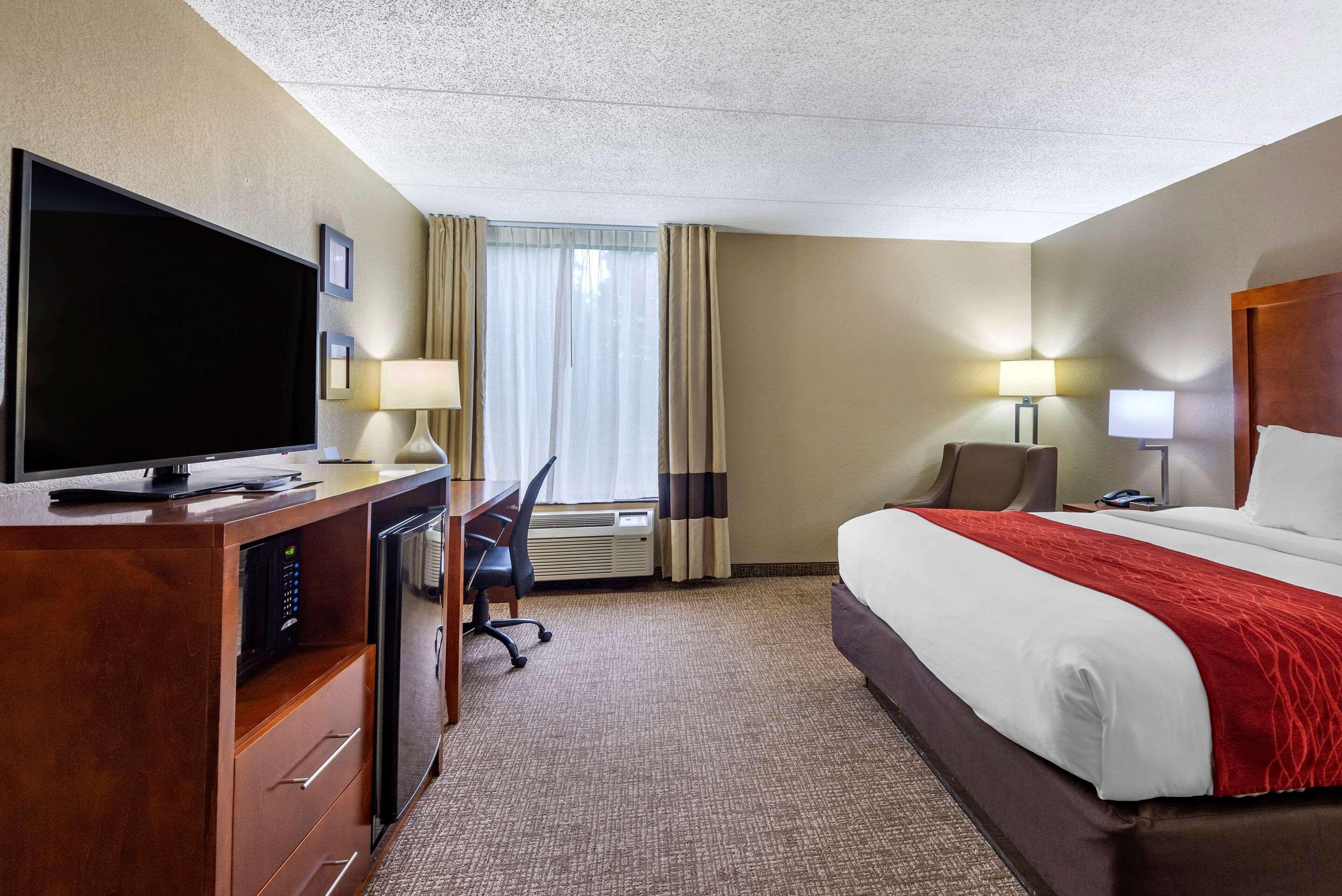 Comfort Inn Matthews / Charlotte Exterior photo