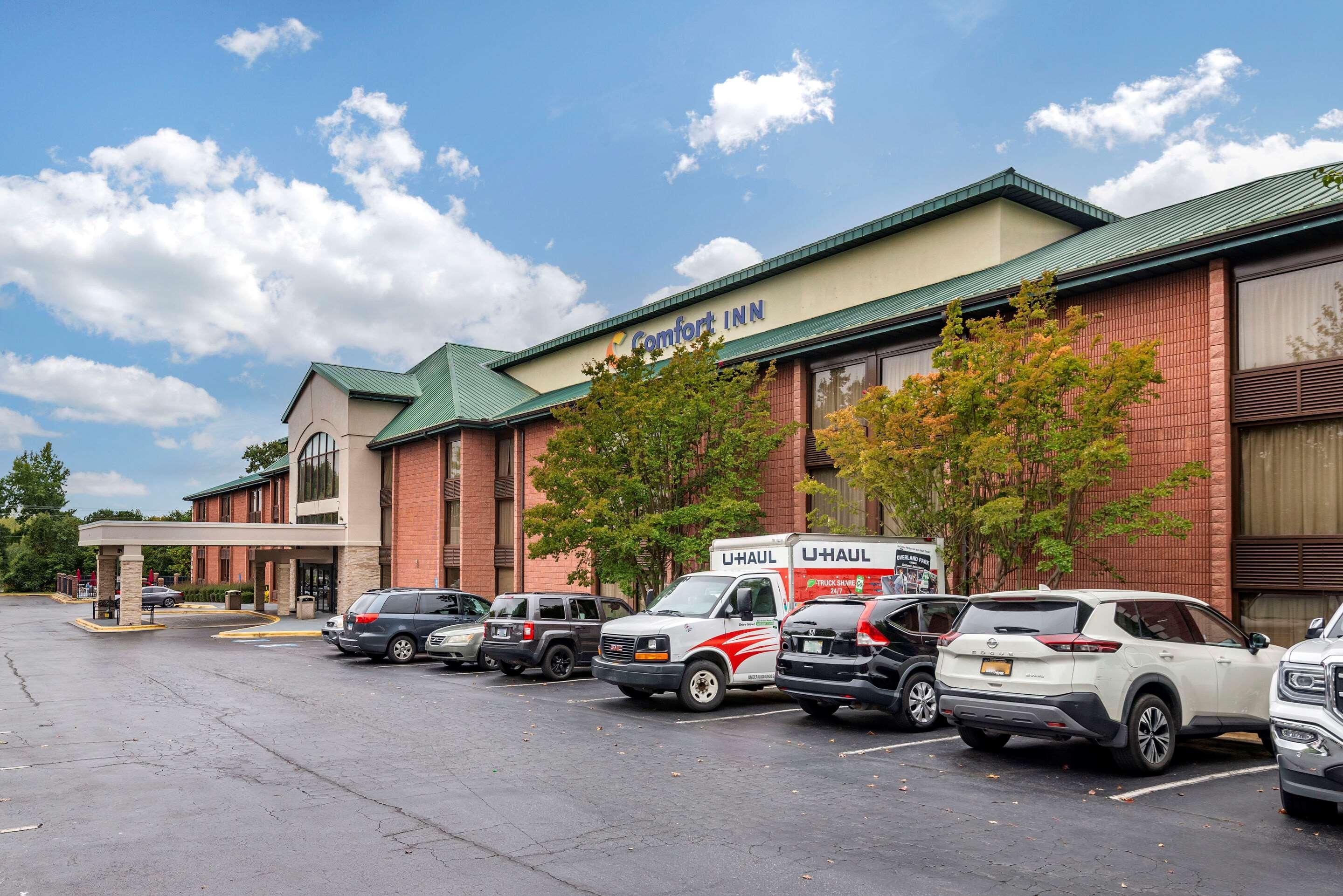 Comfort Inn Matthews / Charlotte Exterior photo