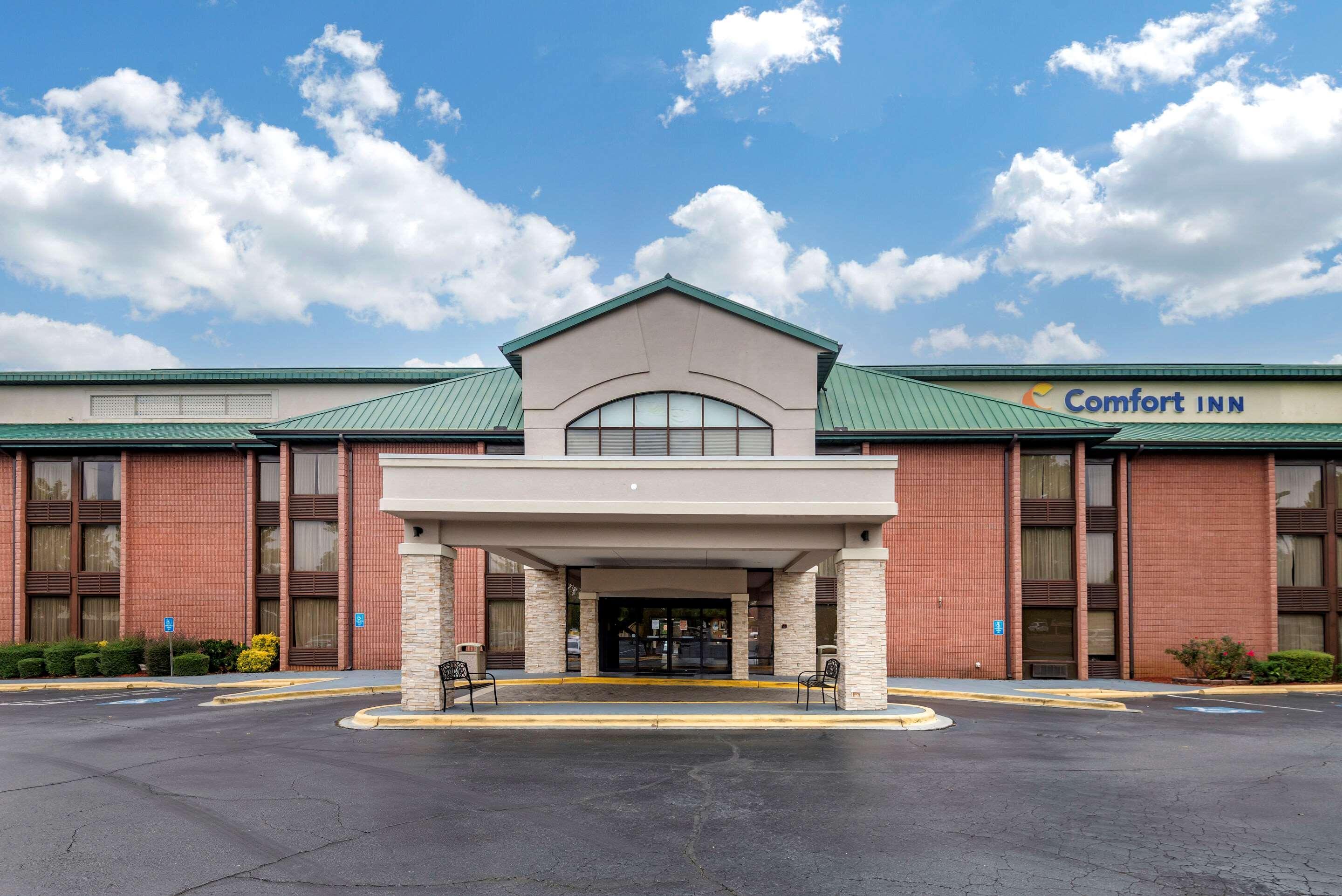 Comfort Inn Matthews / Charlotte Exterior photo