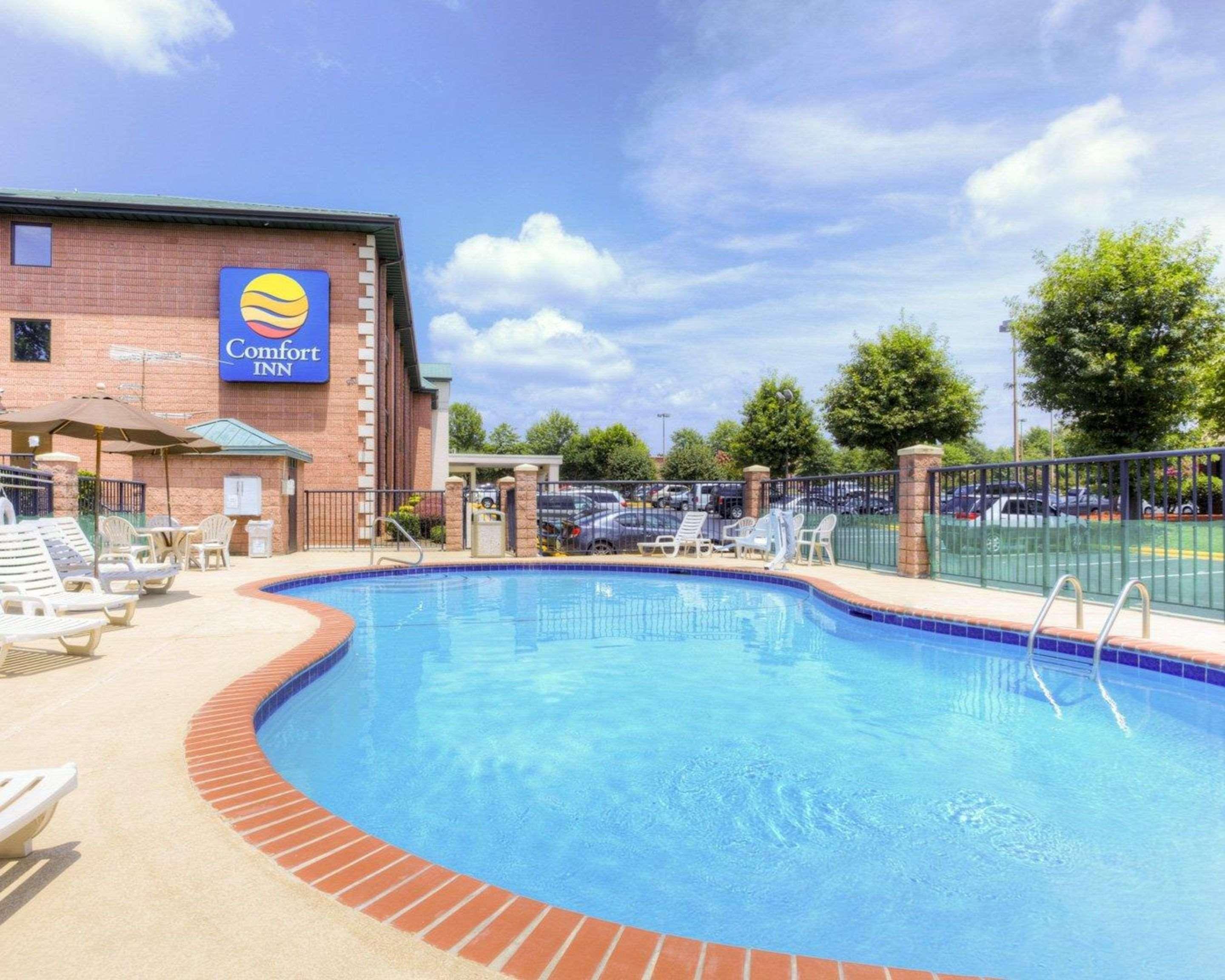 Comfort Inn Matthews / Charlotte Exterior photo