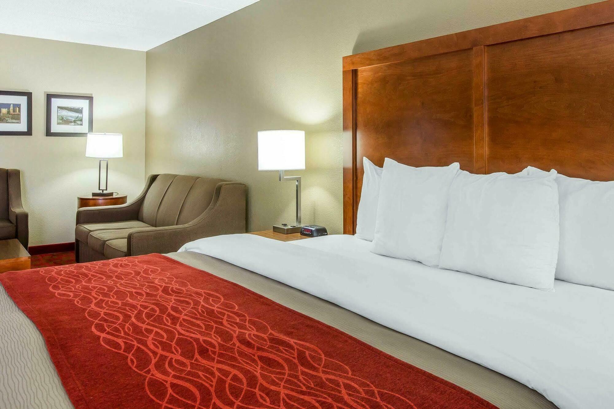 Comfort Inn Matthews / Charlotte Exterior photo
